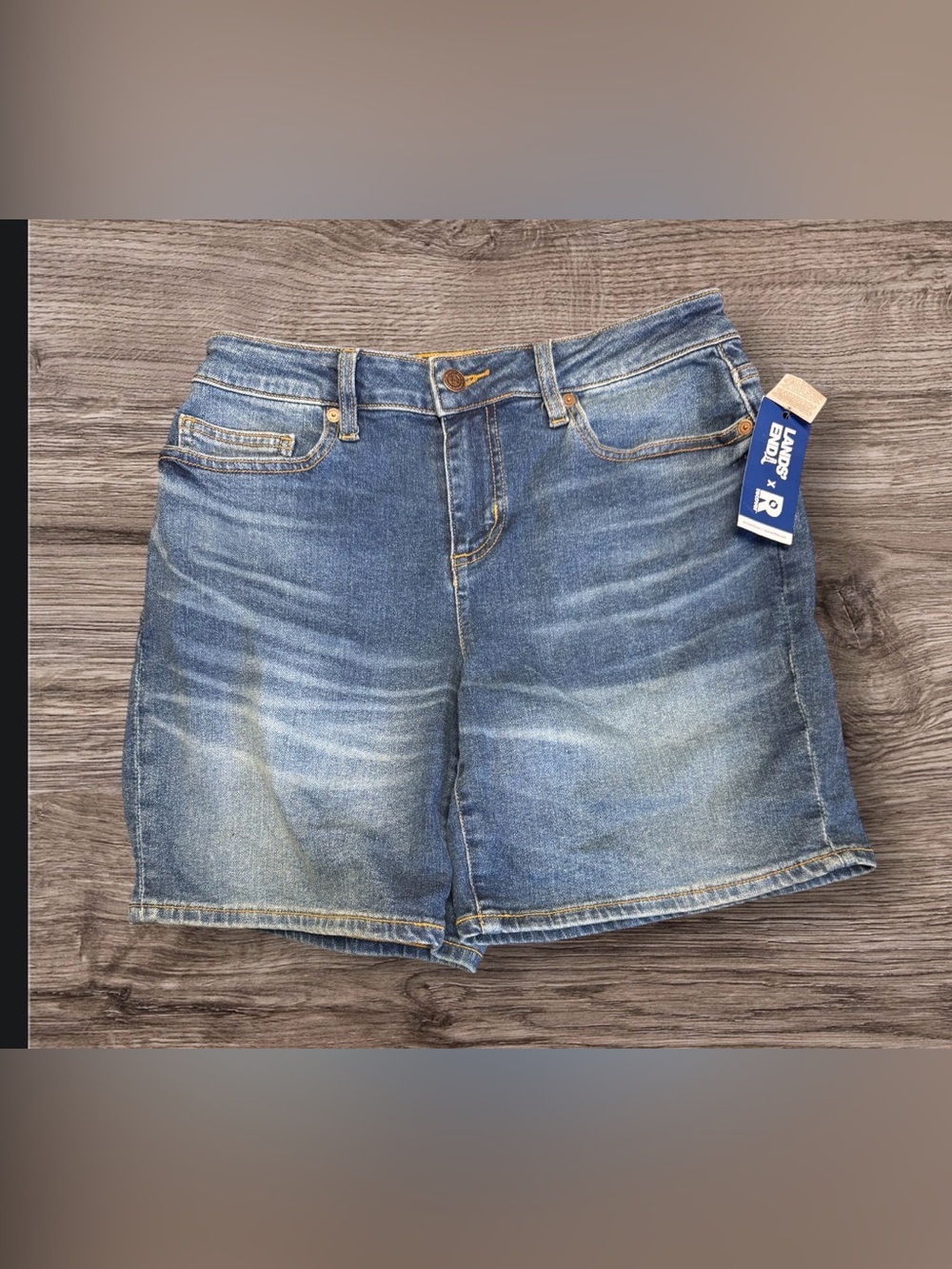 NWT Lands’ End Women's Soft Denim Mid Rise Jean Shorts
